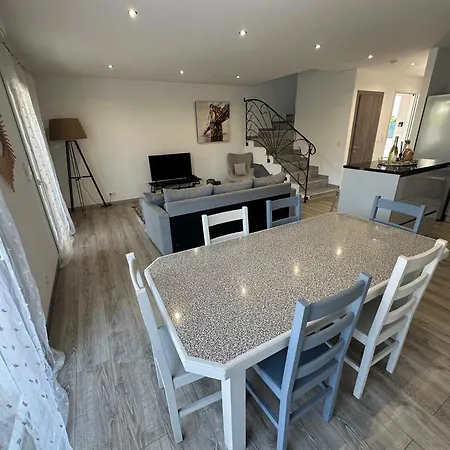 Maison T3, 50m De La Mer, Cadre Reposant Ferienhaus Santa-Lucia-di-Moriani